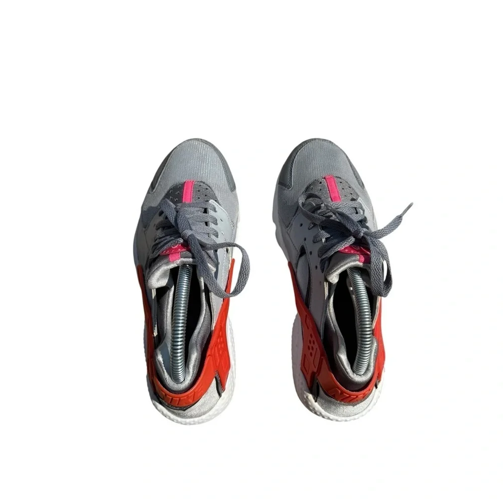 Nike Air Huarache Sneakers Size 7Y